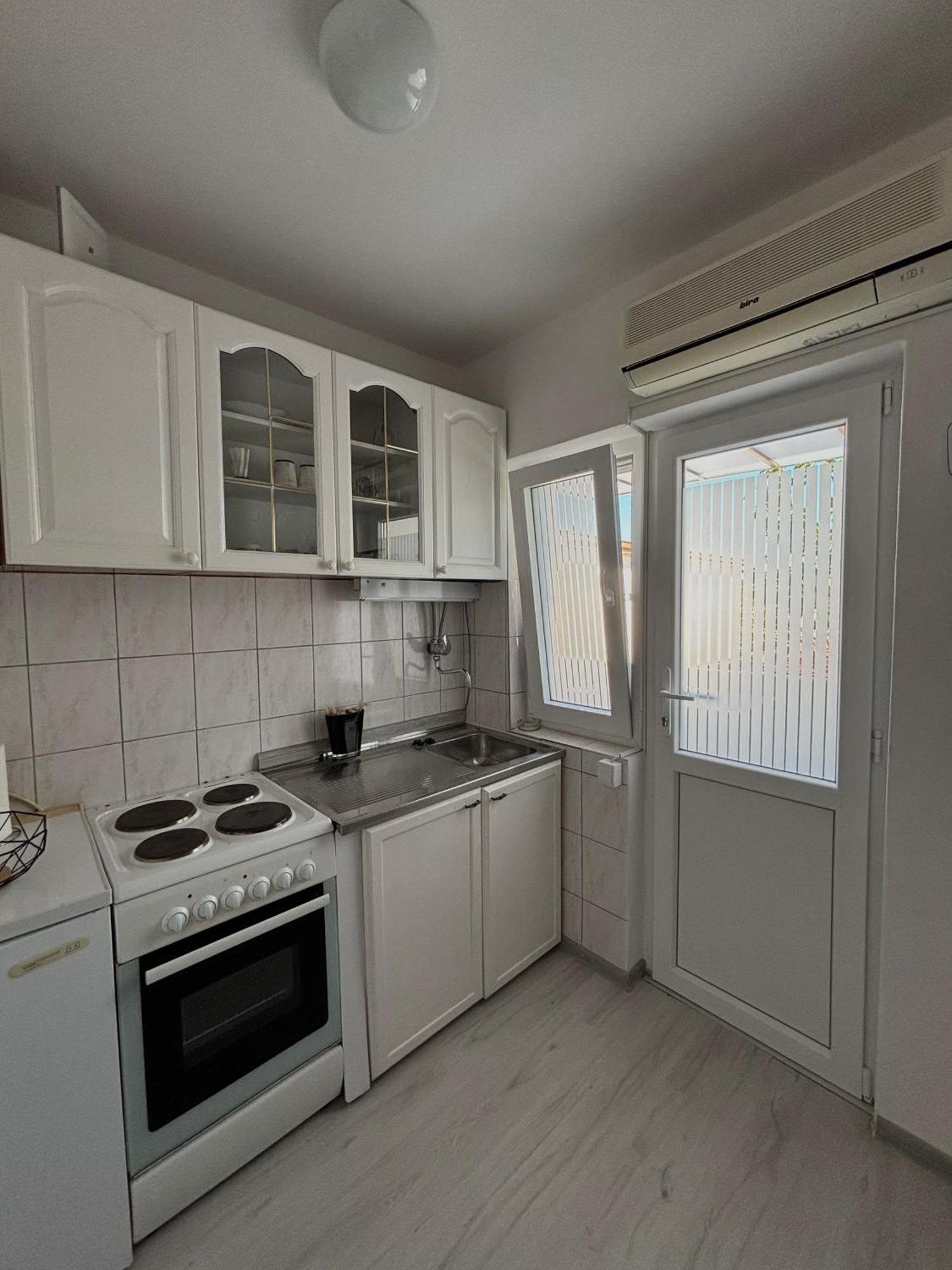 Apartments Medic Drače Buitenkant foto